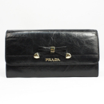 프라다 11FW 신상 리본 칼프스킨 월릿 블랙