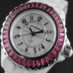 샤넬 J12 스퀘어 와인