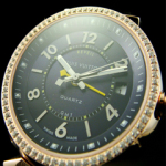 루이비통 시계 (블랙&골드)