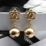 샤넬 귀걸이 신상