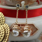 샤넬 귀걸이 신상