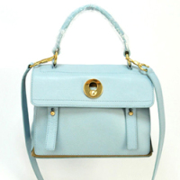 입생로랑 뮤즈투