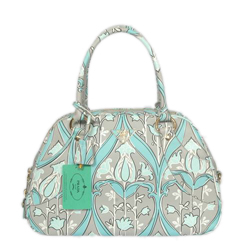 프라다 가방 신상