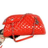 샤넬 마드모아젤 페이던트 레드