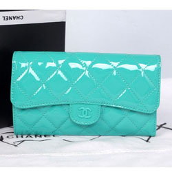 샤넬 페이던트지갑 에메랄드