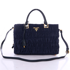 프라다 고프레 BN2313 네이비