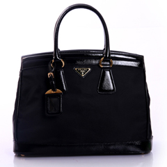 프라다 페이던트 블랙 BN2402