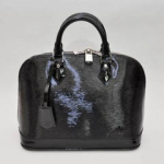 루이비통  M4032N 에삐알마 에나멜 느와르 일렉트릭 PM