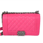 샤넬 이지 캐비어 보이백 미듐 핑크