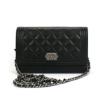 샤넬 보이 램스킨 WOC