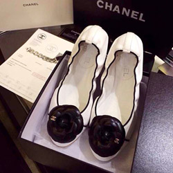  샤넬 MISS COCO 화이트