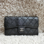 샤넬 클래식 월릿