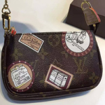 루이비통 모노그램 미니 파우치 m95804