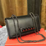 발렌티노 체인 크로스백 블랙