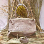 지방시 링클 판도라백 미듐/라지 핑크베이지 (신형 로고)