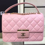 샤넬 램스킨 크로스백 핑크
