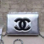 샤넬 크로스백 실버