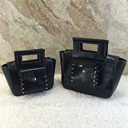 셀린느 토트백 178223 블랙 크로커