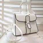 톰페트  신상 백 화이트