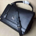 루이비통 락미백 louisvuitton Lock me