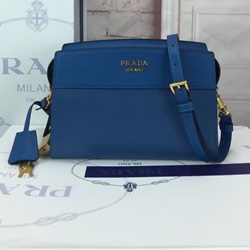 프라다 신상 가방 블루