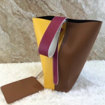 셀린느 신상 트위스트 카바스백