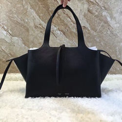 셀린느 TRI-FOLD 신상 가방 블랙
