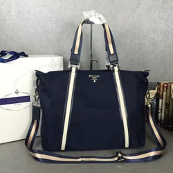 프라다 신상 가방 네이비