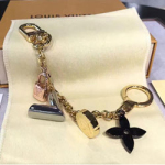 루이비통 가방고리