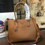 프라다 신상 가방  Calleria bag