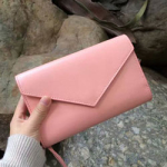 발렌시아가 이태리 쉽스킨 클립 라지 클러치