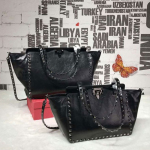  발렌티노 락스터드 백