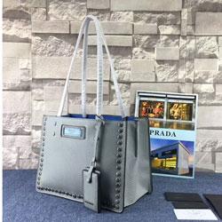 프라다 신상 가방 1BD121