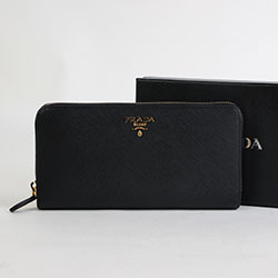 프라다지갑  1ML506