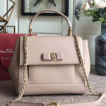 페레가모 체인플랩백