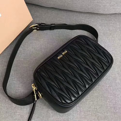 미우미우 가방 MIU-20180130