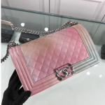 샤넬 보이백 캐비어 플랩백