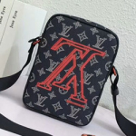 루이 비통 M43678