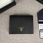 프라다  가죽 지갑  1MV204