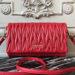 미우미우 가방 5BH080