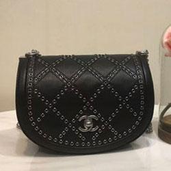 샤넬  램스킨 플랩백 CH-57603 20cm