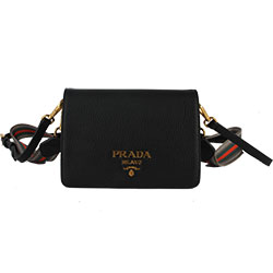 프라다 송아지 가죽 숄더백 1BD102