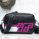 프라다 가죽백 1BH093