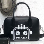 프라다 가죽백 1BB049
