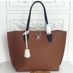 루이비통락미 카바 M52617