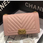 샤넬 캐비어 보이백 미듐 C-181214