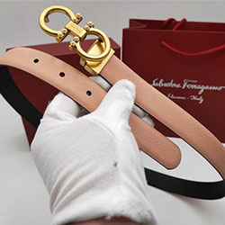 페레가모   F-4554