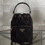 프라다 신상 버킷백 1N1864 15cm