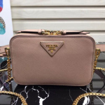 프라다 가죽백  1BL019