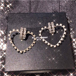 입생로랑   Y- 58574855